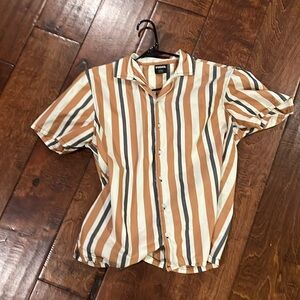 Stripped shirt